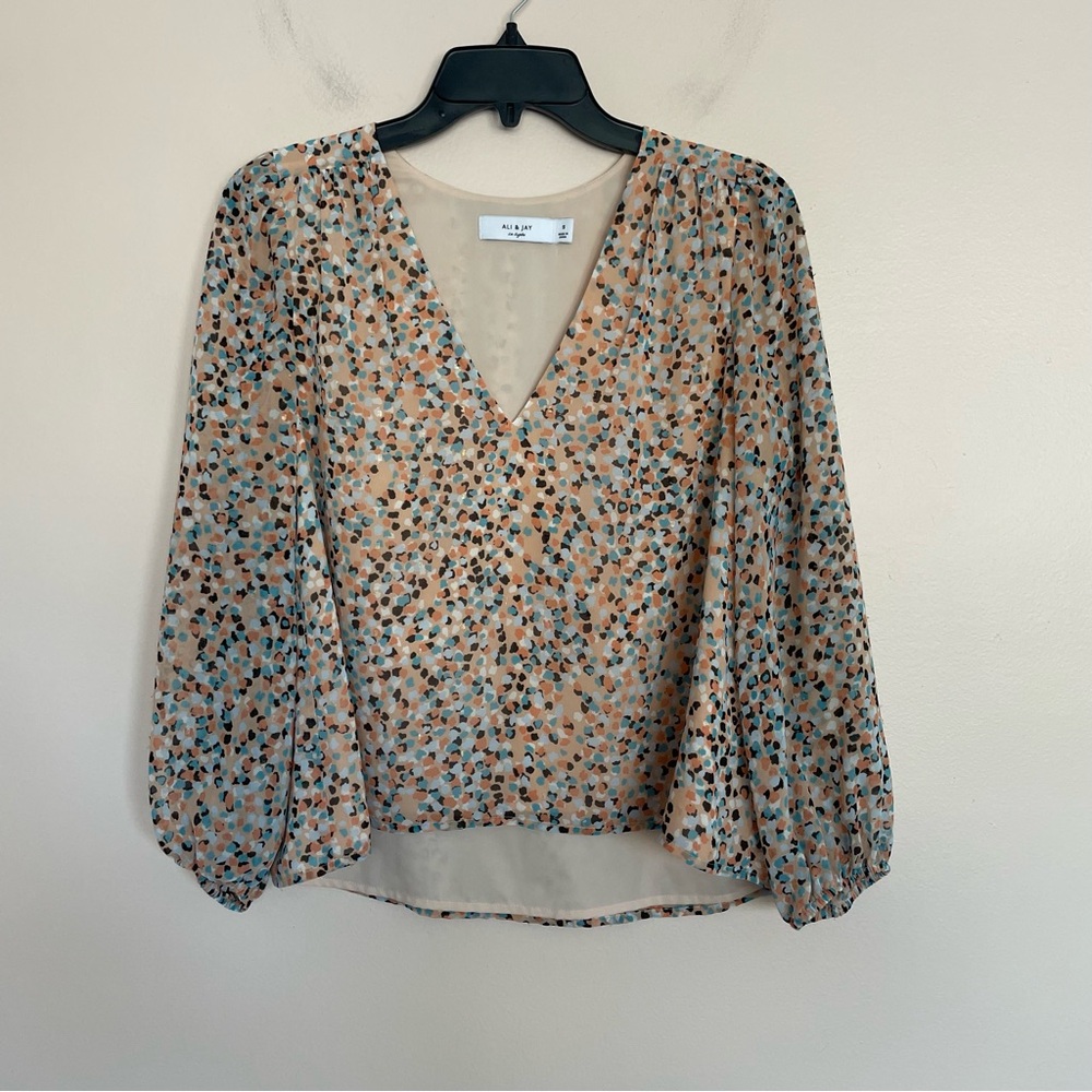 Ali and Jay Pink and Blue Abstract Dot Pattern V Neck Blouse Top Size Small